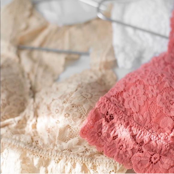 Lex Lace Bralette - Picture 7 of 8